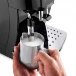 Automatyczny ekspres ciśnieniowy De'Longhi ECAM 220.21B 1450 W czarny_3.jpg