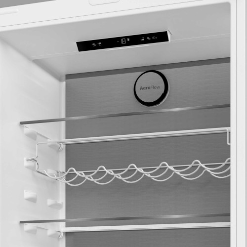 Lodówka do zabudowy Beko BCNE400E50SHN_1.jpg
