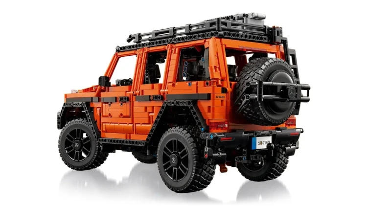 LEGO Technic Mercedes-Benz G 500 PROFESSIONAL Line 42177_6.jpg
