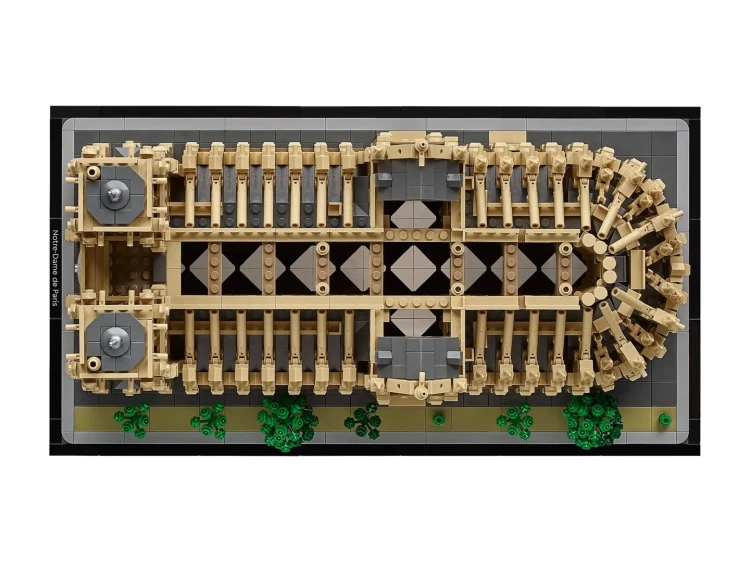 LEGO Architecture 21061 Notre-Dame w Paryżu_9.jpg