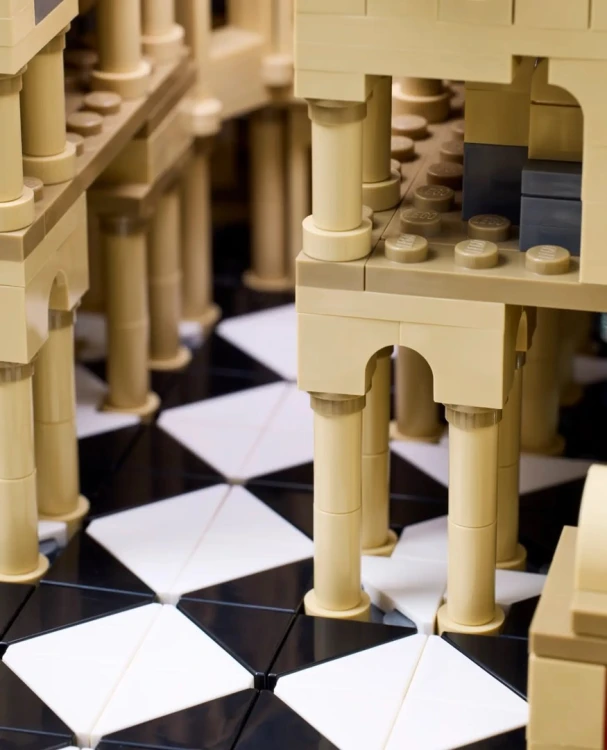 LEGO Architecture 21061 Notre-Dame w Paryżu_16.jpg