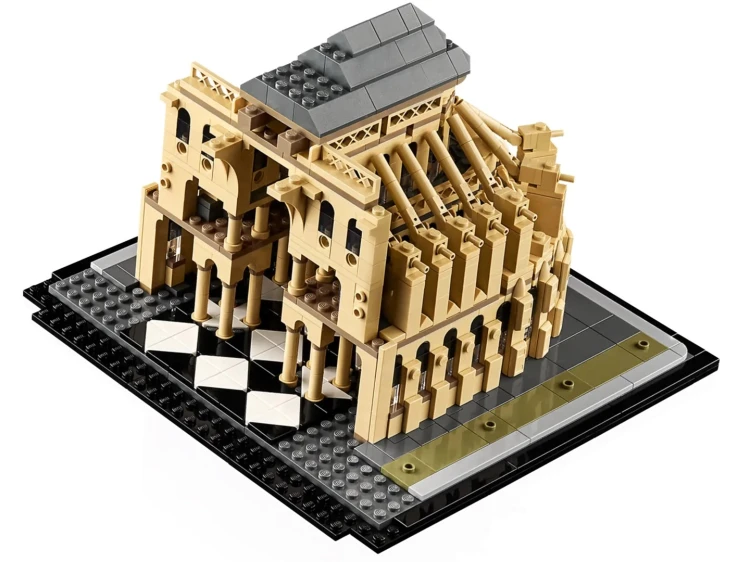 LEGO Architecture 21061 Notre-Dame w Paryżu_17.jpg