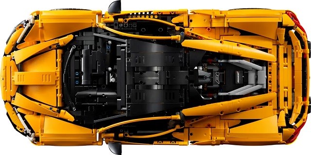 LEGO Technic 42172 McLaren P1_8.jpg