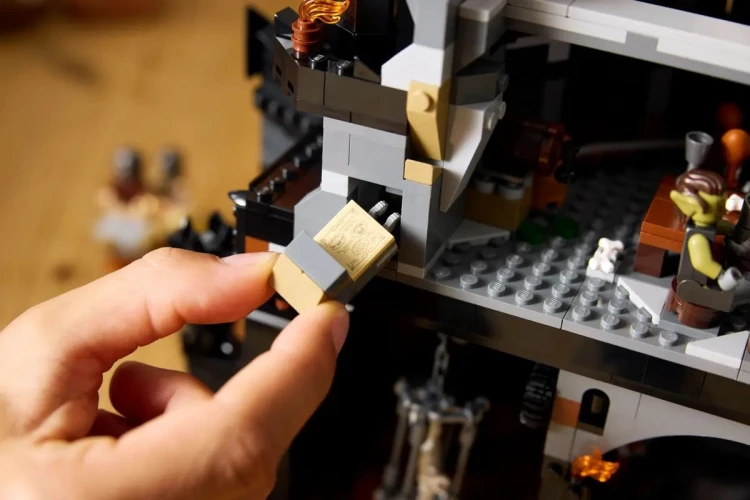 Klocki LEGO Władca Pierścieni: Barad-dûr 5471 elementów 18+_10.jpg