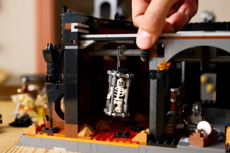 Klocki LEGO Władca Pierścieni: Barad-dûr 5471 elementów 18+_20.jpg