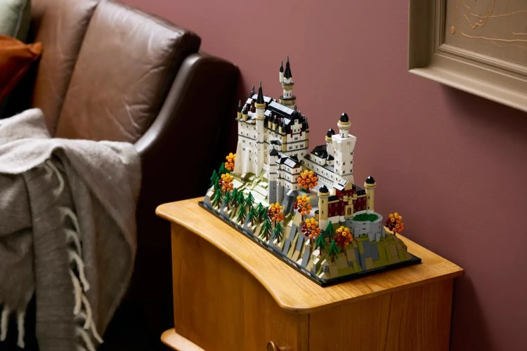 LEGO Architektura 21063 Zamek Neuschwanstein_9.jpg