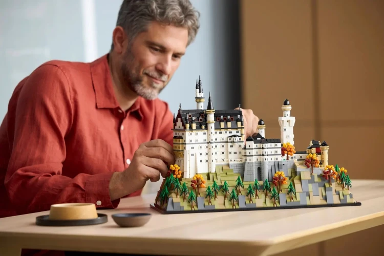 LEGO Architektura 21063 Zamek Neuschwanstein_13.jpg