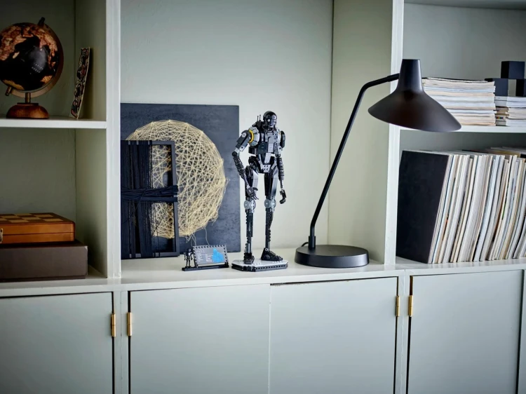 LEGO Star Wars 75434 Droid Bezpieczeństwa K-2SO_7.jpg