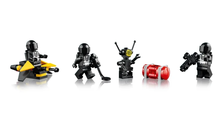 Klocki LEGO Icons 10355 Blacktron Renegade_14.jpg