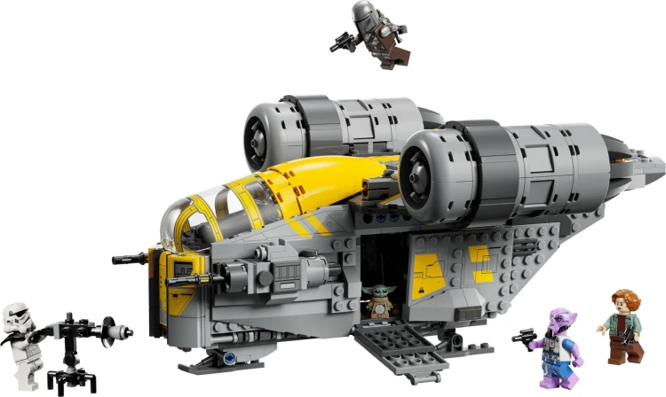 LEGO Star Wars 75447 Razor Crest_10.jpg