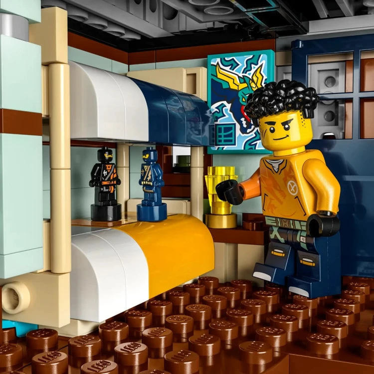 LEGO Ninjago 71799 Rynek miejski_10.jpg