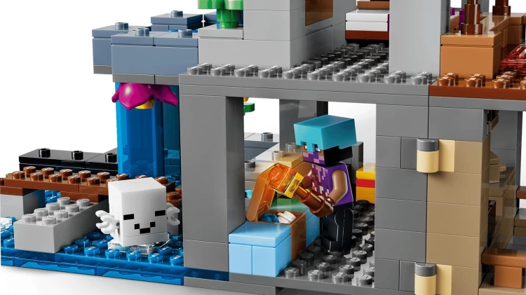 LEGO Minecraft 21597 Diabelska baza_6.jpg
