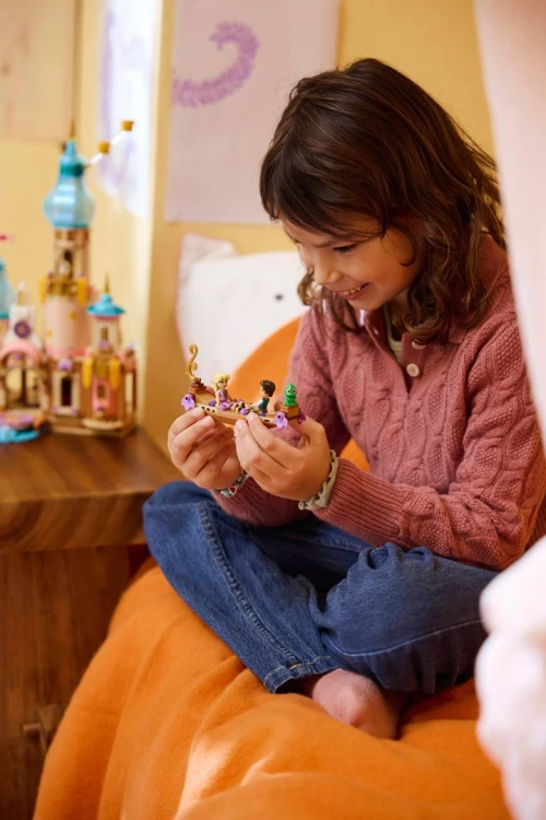 LEGO Disney 43297 Zamek Księżniczki Roszpunki_14.jpg