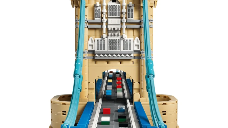 LEGO Architecture 21067 Tower Bridge_10.jpg