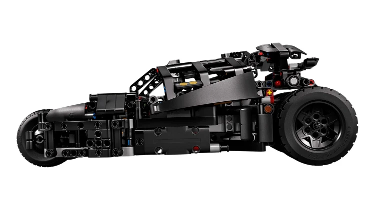 LEGO Technic 42239 Batmobil Tumbler_4.jpg