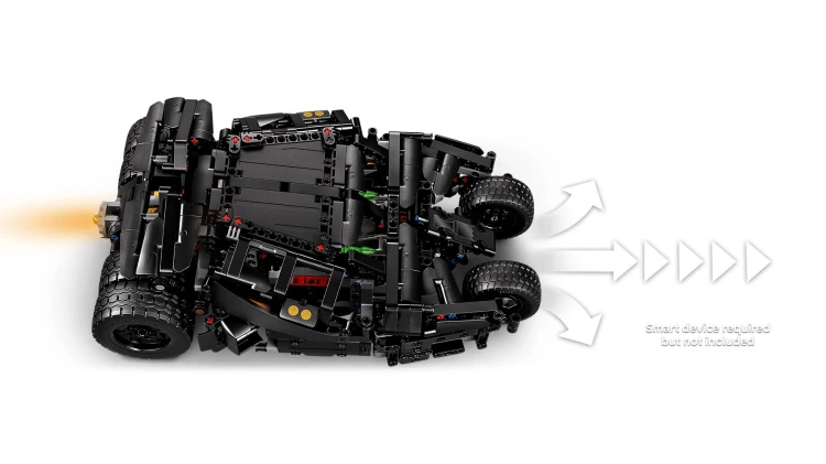 LEGO Technic 42239 Batmobil Tumbler_7.jpg