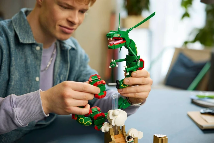 LEGO Pokemon 72168 Rayquaza_17.jpg