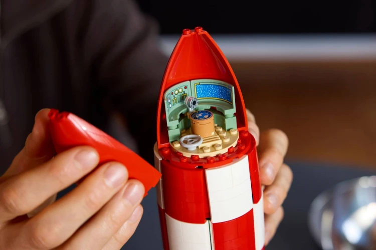 LEGO Ideas 21367 Tintin i rakieta na księżyc_10.jpg