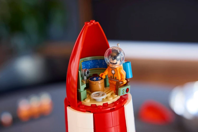 LEGO Ideas 21367 Tintin i rakieta na księżyc_12.jpg