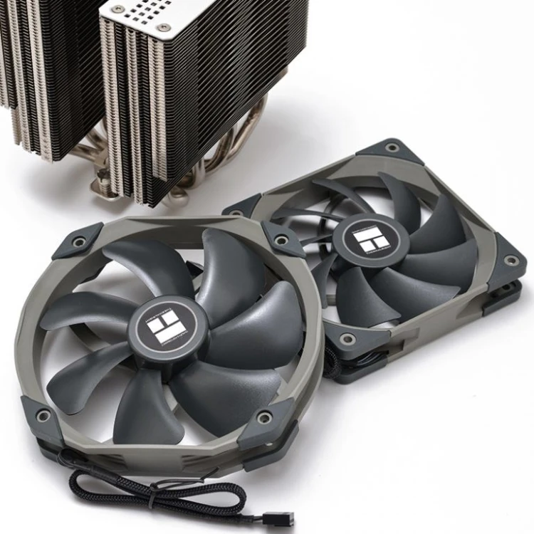 Chłodzenie CPU Thermalright Frost Spirit 140_5.jpg
