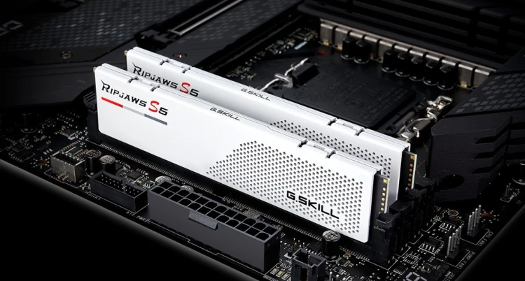 Pamięć RAM G.SKILL 32 GB 2 x 16 GB DDR5 6000 MHz_4.jpg
