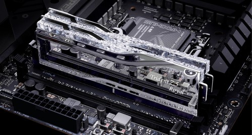 Pamięć RAM G.SKILL TRIDENT Z5 ROYAL RGB DDR5 2x24GB 8400MHz CL40_2.jpg