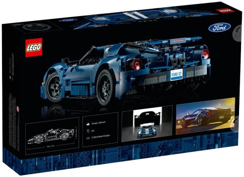 LEGO Technic 2022 Ford GT 42154_2.jpg