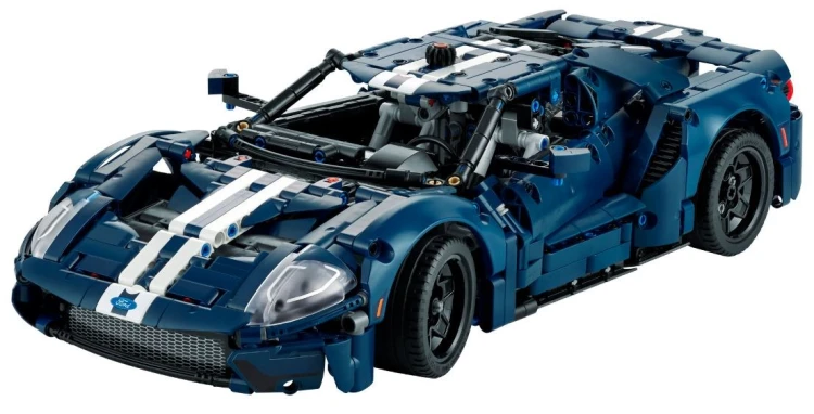 LEGO Technic 2022 Ford GT 42154_3.jpg