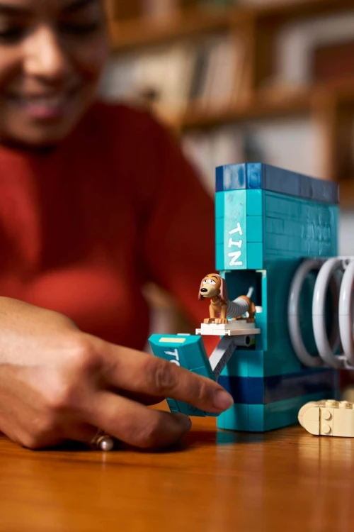 LEGO Disney 43301 Zakładki do książek: Złotowłosa z filmu Toy Story_6.jpg