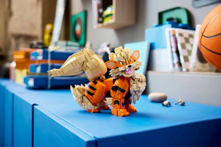 LEGO Pokemon 72160 Arcanine_3.jpg