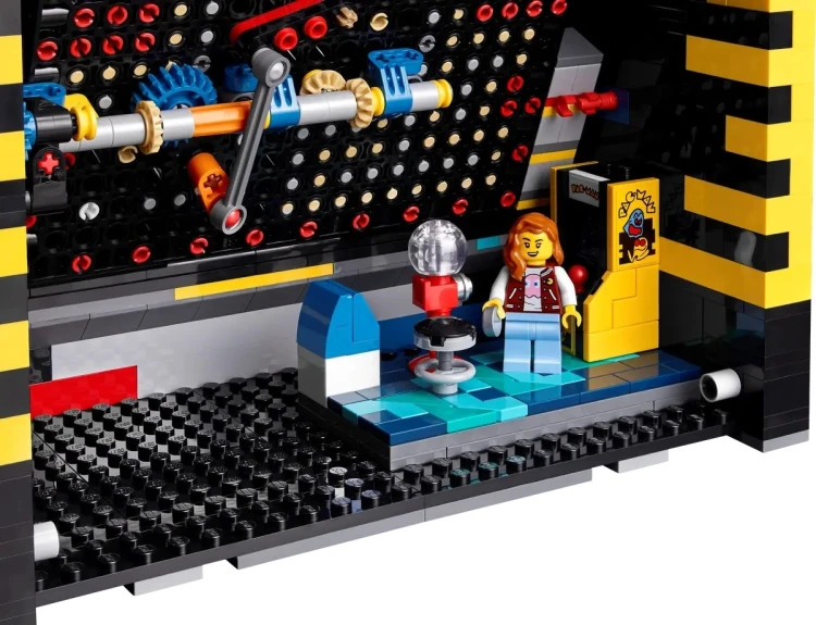 Klocki LEGO Icons 10323 Automat do gry Pac-Man_7.jpg