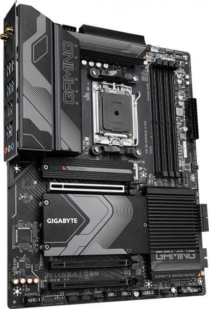 Płyta główna ATX Gigabyte X670 GAMING X AX_3.jpg