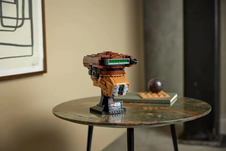 LEGO Star Wars 75351 Hełm księżniczki Lei_6.jpg