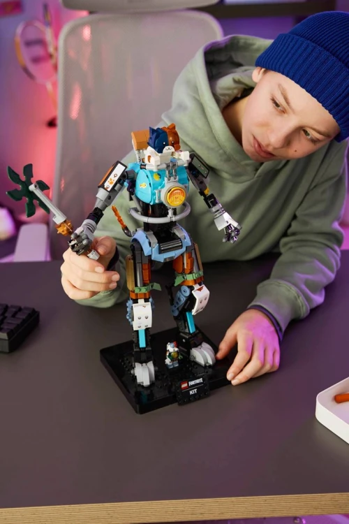 LEGO Fortnite 77081 ZESTAW_8.jpg