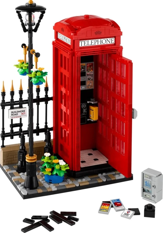 LEGO Ideas 21347 Czerwona londyńska budka telefoniczna_4.jpg
