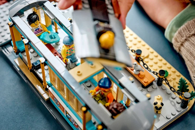 LEGO City 60506 Tramwaj przy plaży_4.jpg
