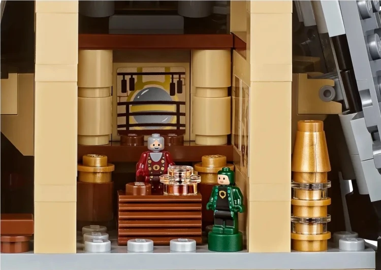 LEGO Harry Potter Zamek Hogwart 71043_7.jpg