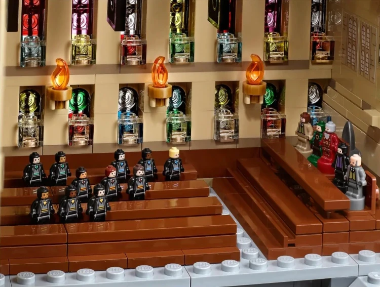 LEGO Harry Potter Zamek Hogwart 71043_9.jpg