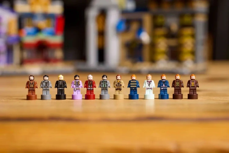 KLOCKI LEGO 76444 Sklepy na Ulicy Pokątnej Z SERII LEGO Harry Potter_7.jpg