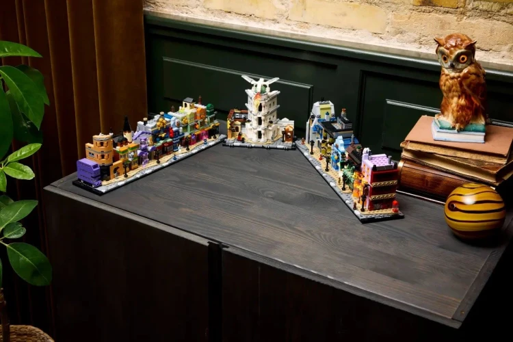 KLOCKI LEGO 76444 Sklepy na Ulicy Pokątnej Z SERII LEGO Harry Potter_14.jpg