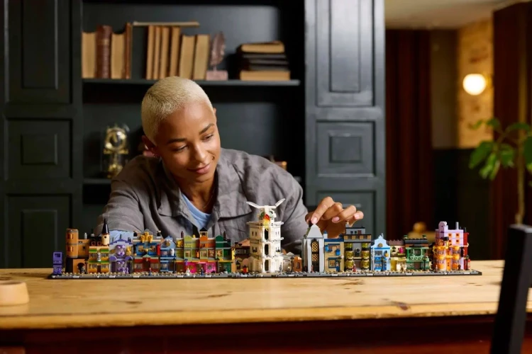 KLOCKI LEGO 76444 Sklepy na Ulicy Pokątnej Z SERII LEGO Harry Potter_16.jpg