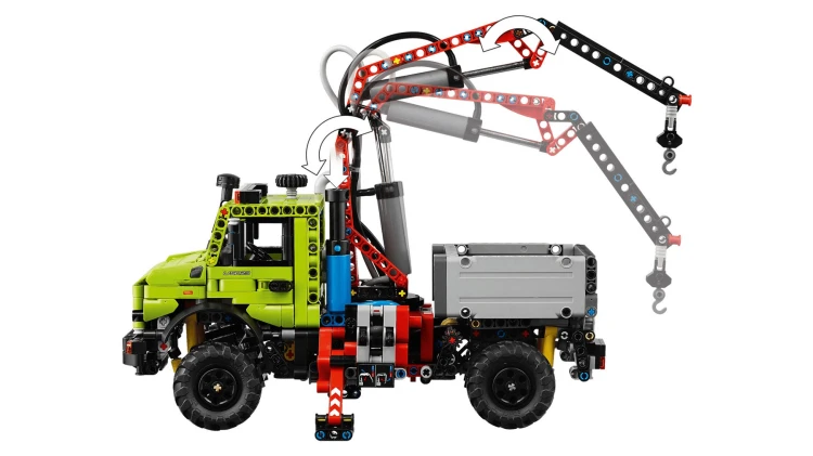 LEGO Technic 42242 Mercedes-Benz Unimog U 5023 z dźwigiem_11.jpg